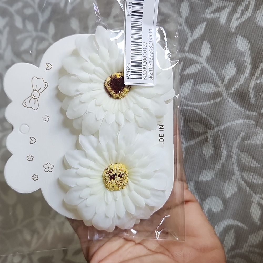 Sunflower clips - Picture 2 of 4